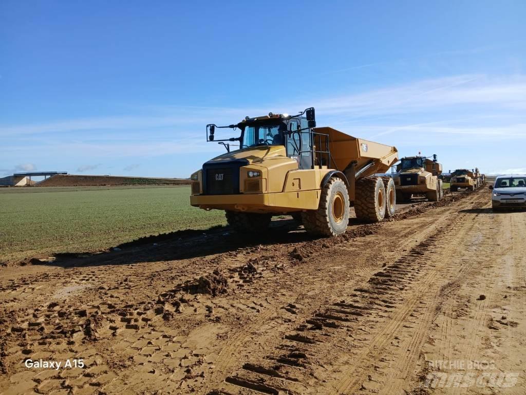 CAT 745 Kĺbové nákladné autá