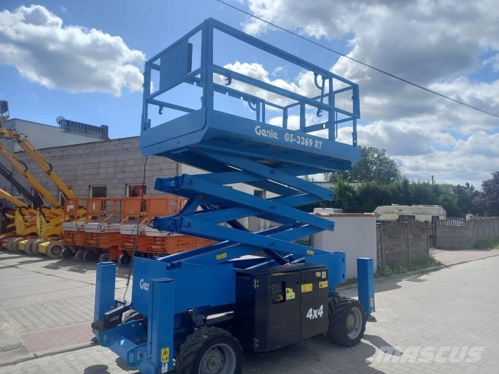 Genie GS 3369 RT Nožnicové zdvíhacie plošiny