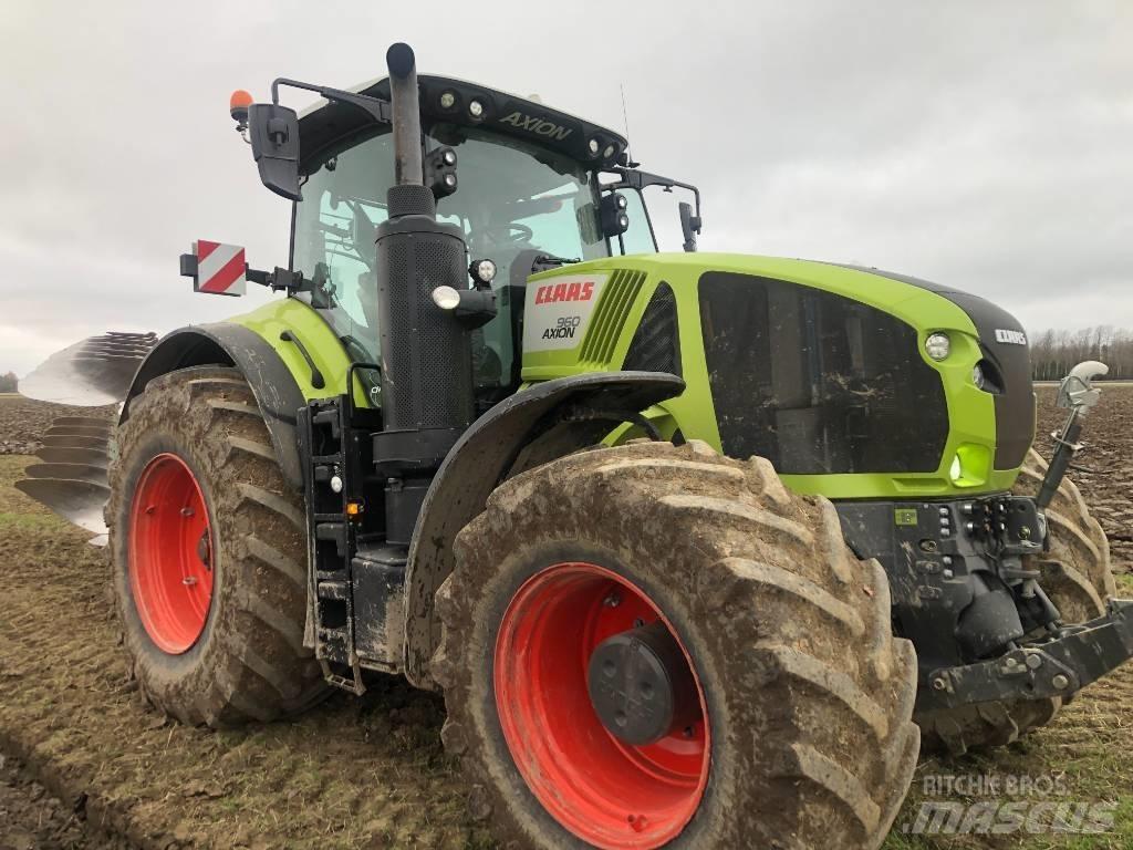 CLAAS 960 Axion Traktory