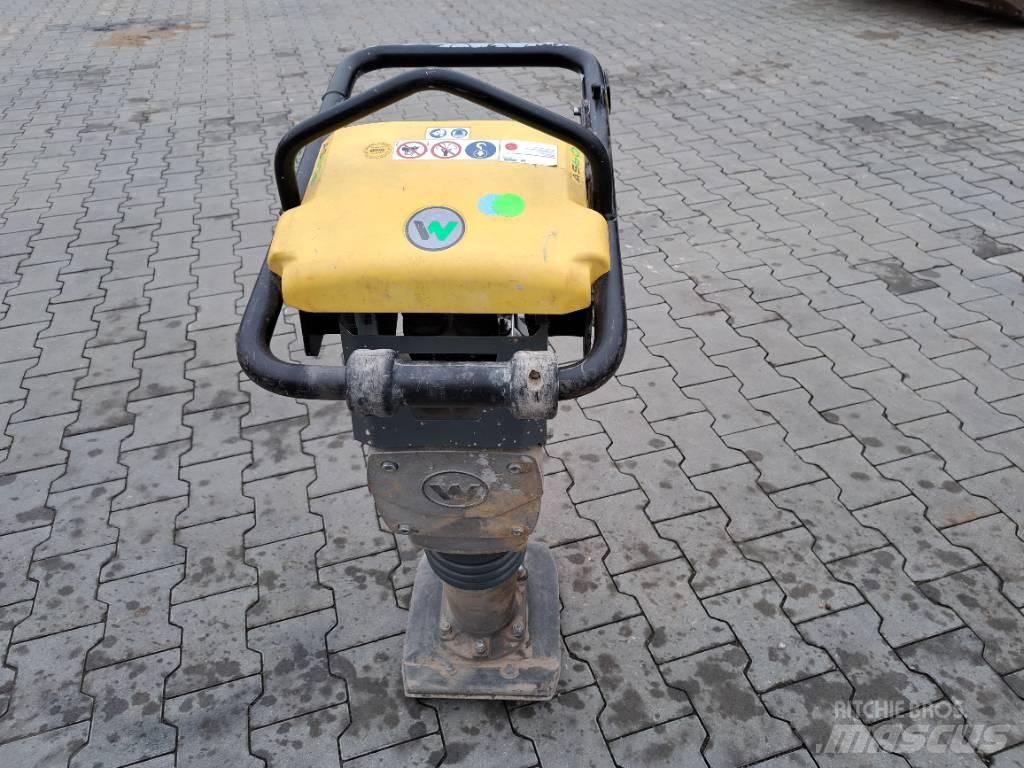 Wacker Neuson AS60e Vibračné zhutňovače