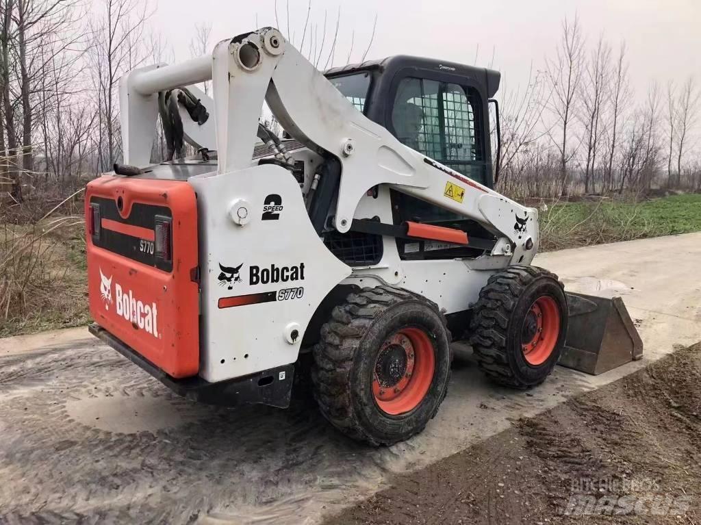 Bobcat S 770 Šmykom riadené nakladače