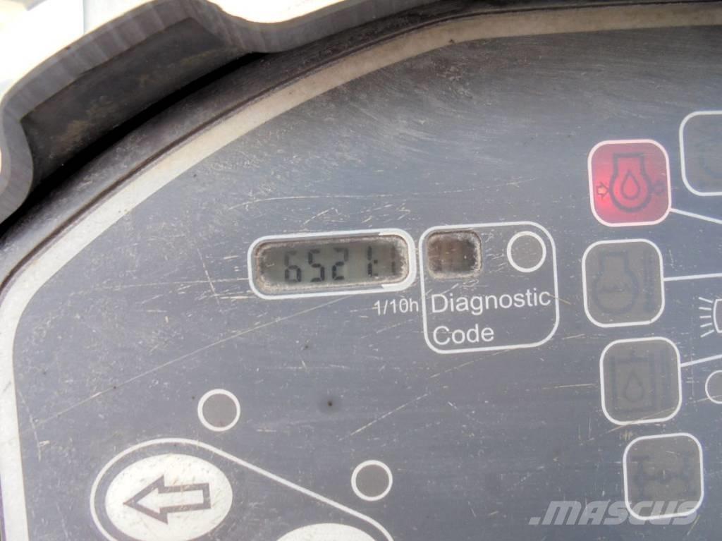 Hamm HD 12 VT Kombinované valce