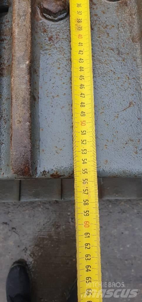 Liebherr LR 624 Pásové nakladače