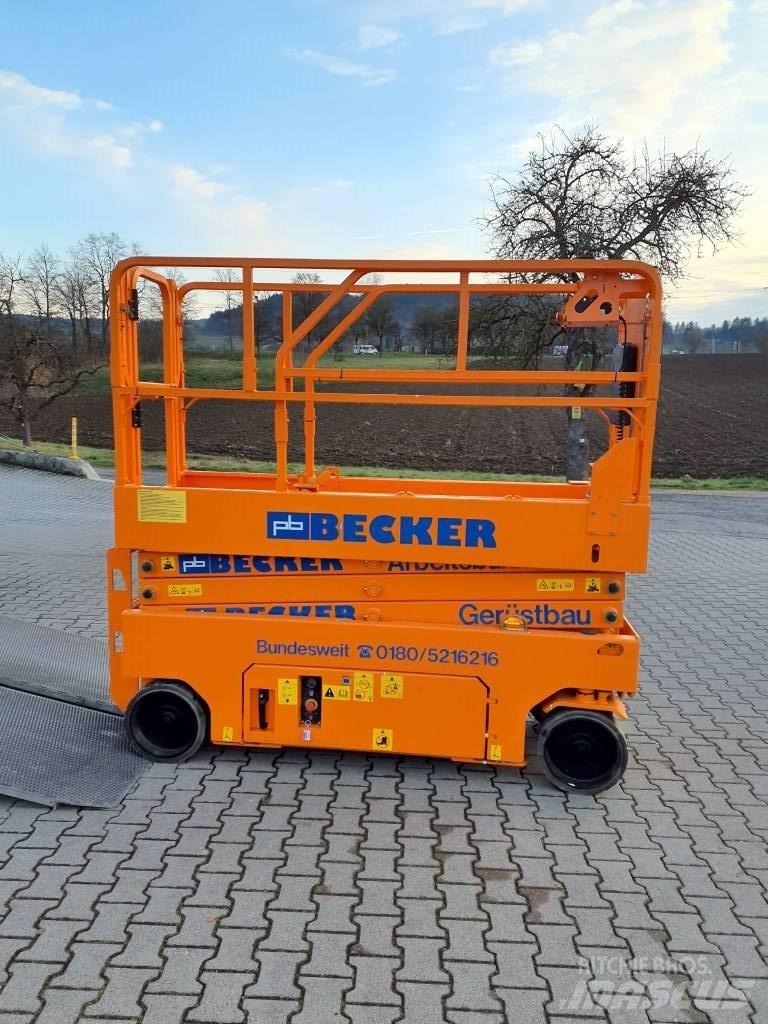 JCB S2032E (02304) Nožnicové zdvíhacie plošiny