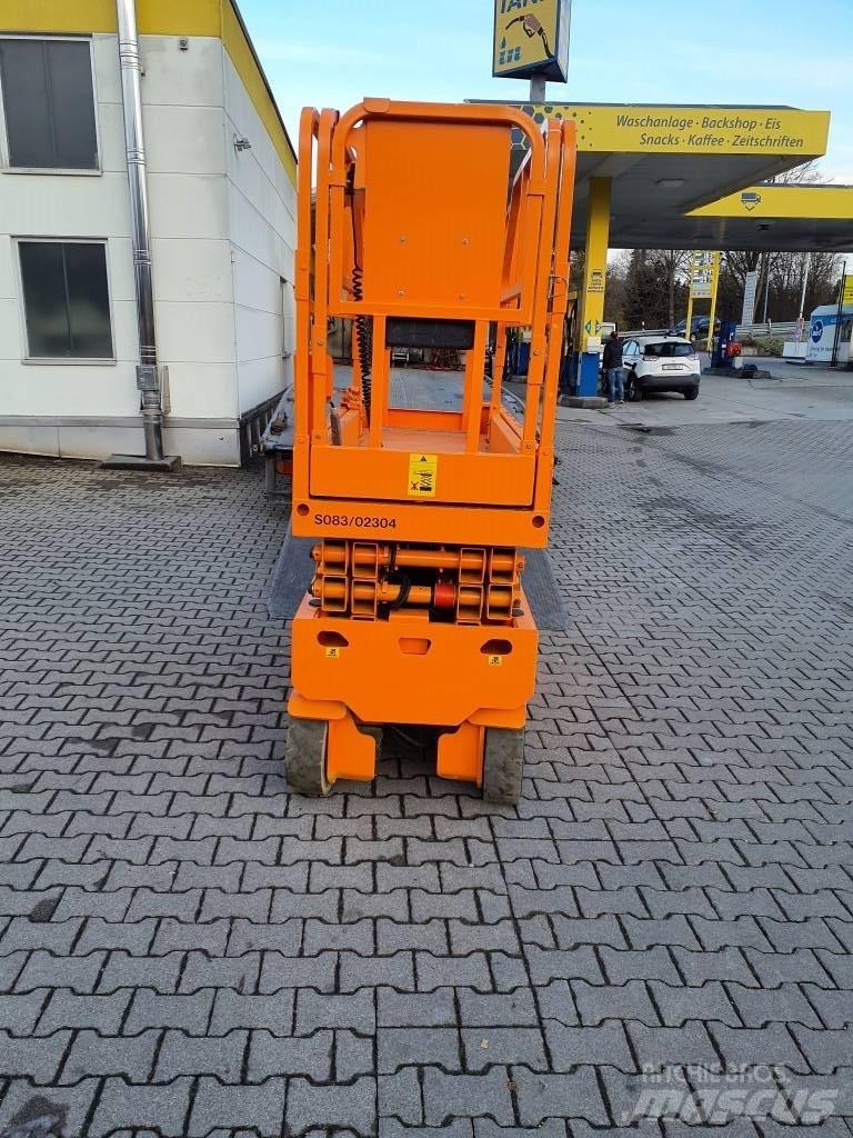 JCB S2032E (02304) Nožnicové zdvíhacie plošiny