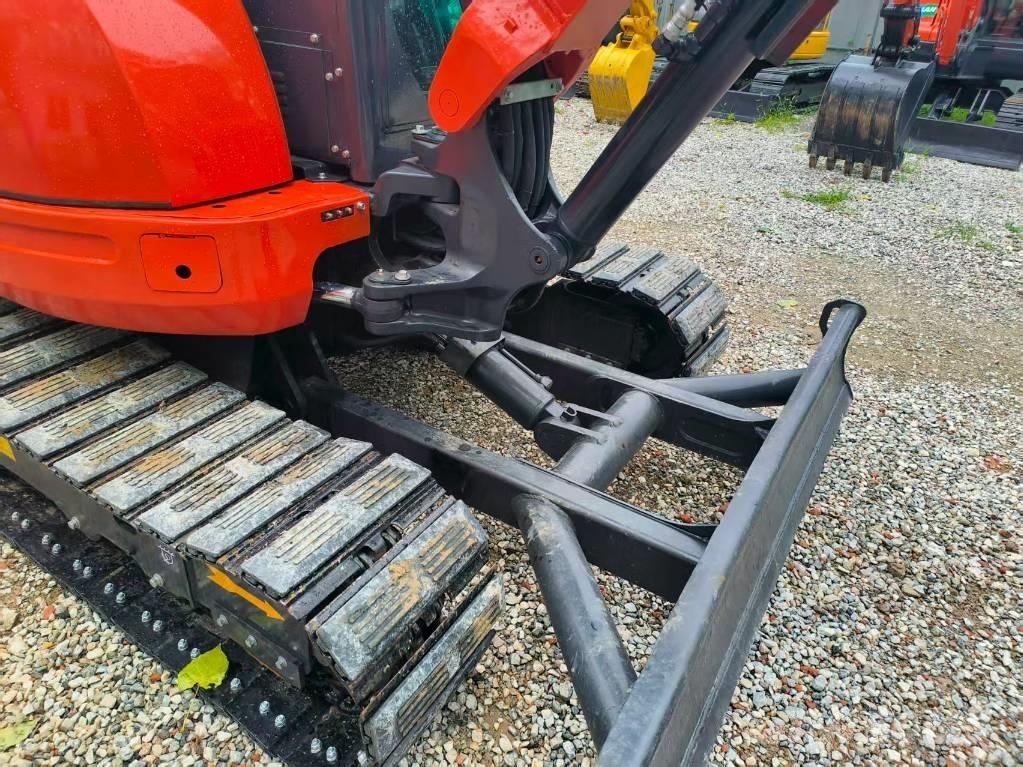 Kubota U 55-4 Mini rýpadlá < 7t