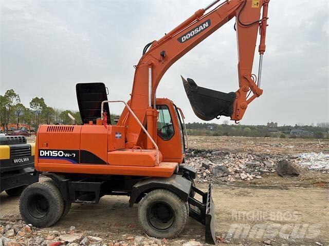Doosan DH150W Kolesové rýpadlá