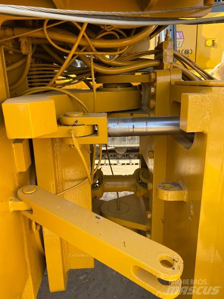 CAT 826 G Pôdne kompaktory