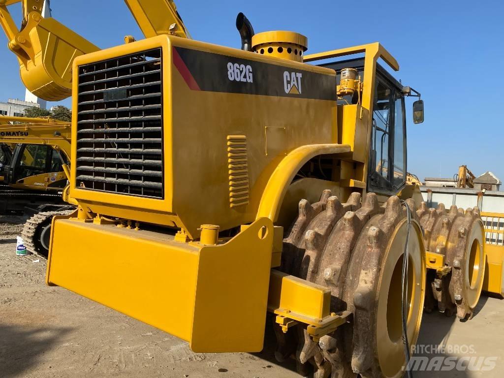 CAT 826 G Pôdne kompaktory