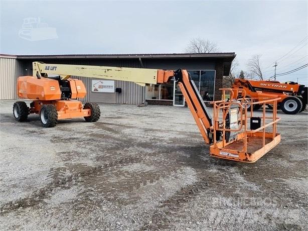 JLG 860 SJ Teleskopické plošiny