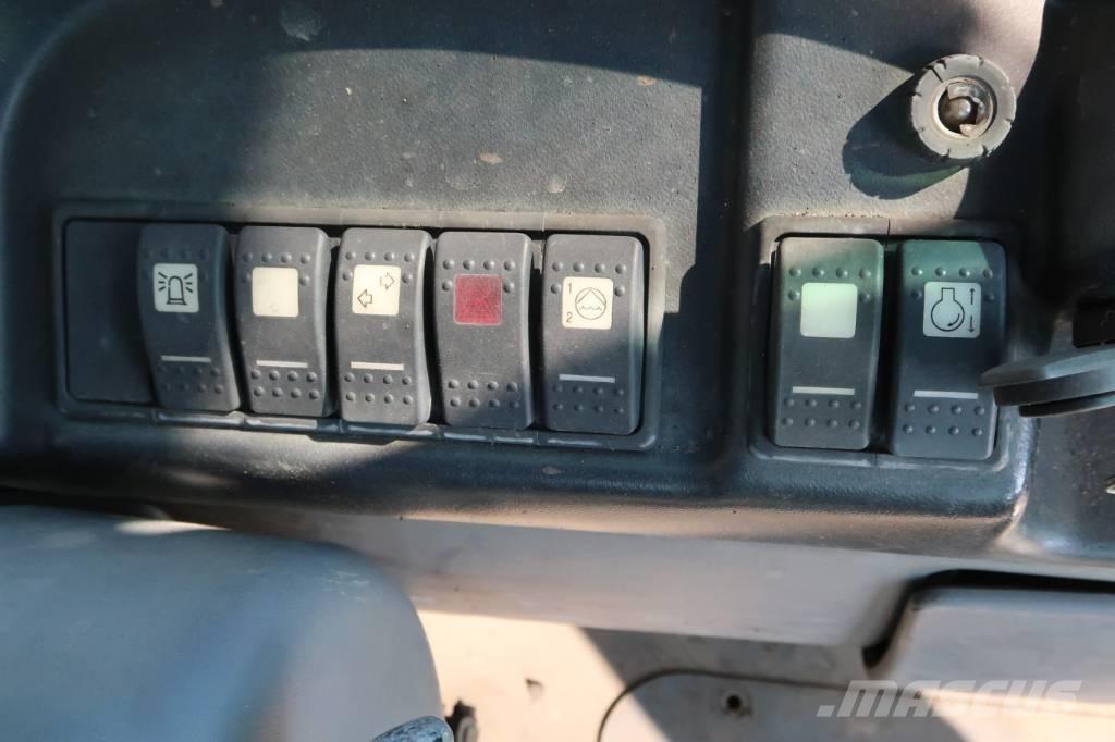 Hamm HD+ 120I VV-HV Tandemové valce