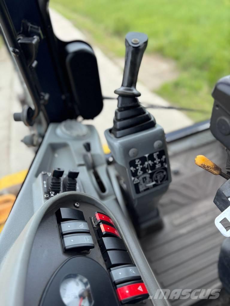 Volvo BL 71, JOYSTICK Rýpadlo-nakladače