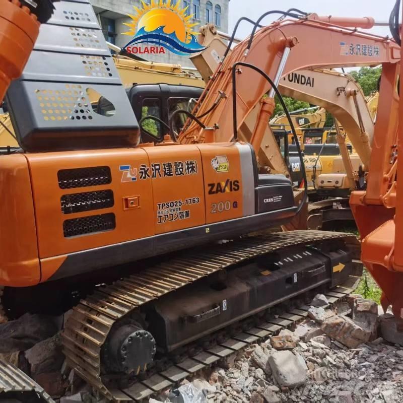 Hitachi ZX 200 Pásové rýpadlá