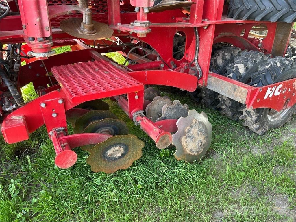 Horsch Pronto 7DC Kombinované sejačky