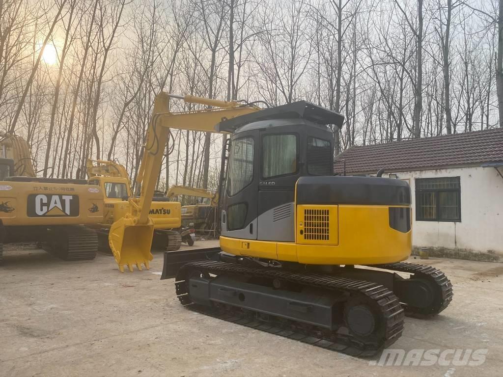 Komatsu PC128US Pásové rýpadlá