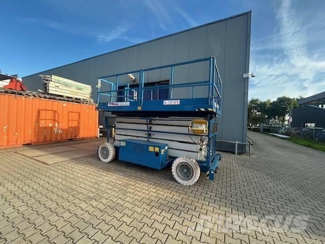 Holland Lift A151EV Nožnicové zdvíhacie plošiny
