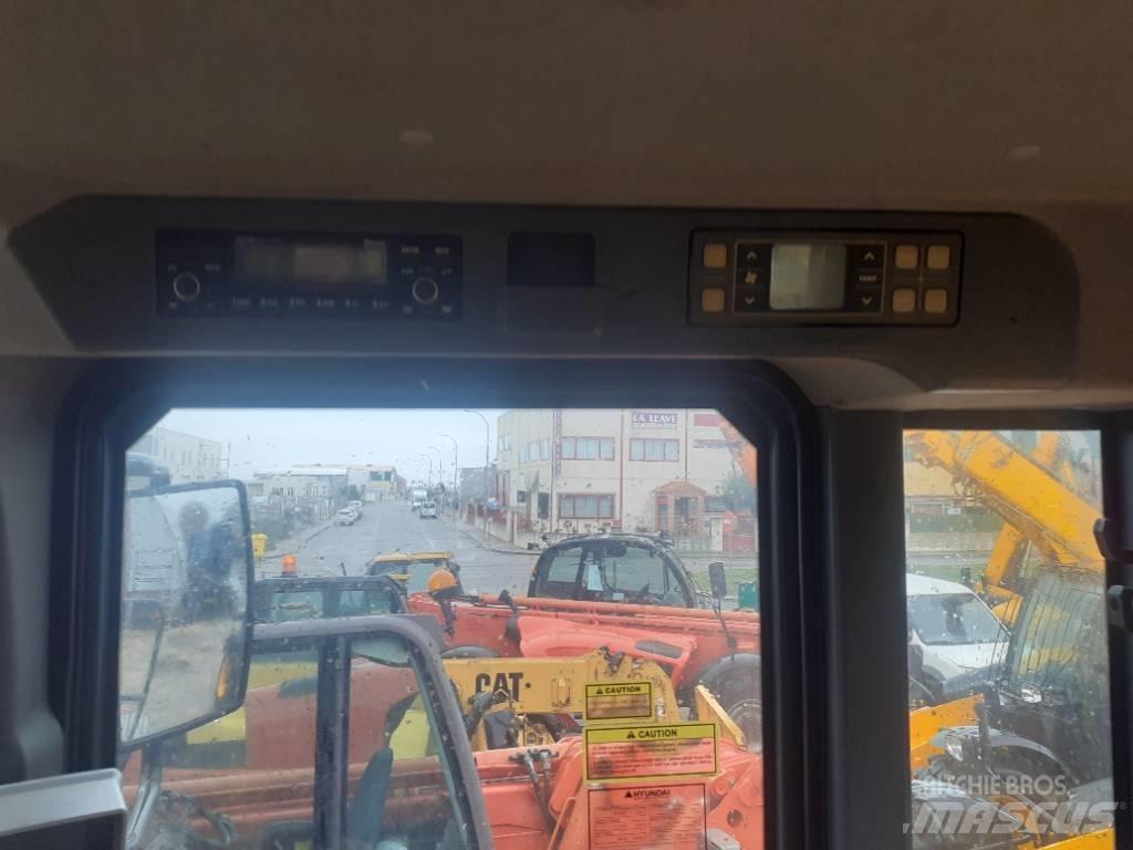 Hyundai HL 757-9 A Kolesové nakladače
