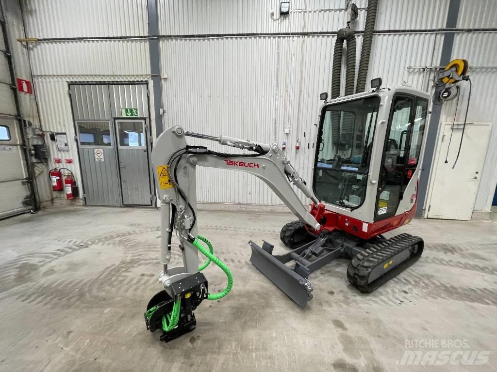 Takeuchi TB 320 Mini rýpadlá < 7t