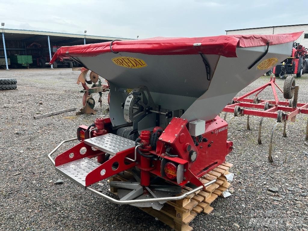 Bredal SGS 1500 Posýpače soli a piesku