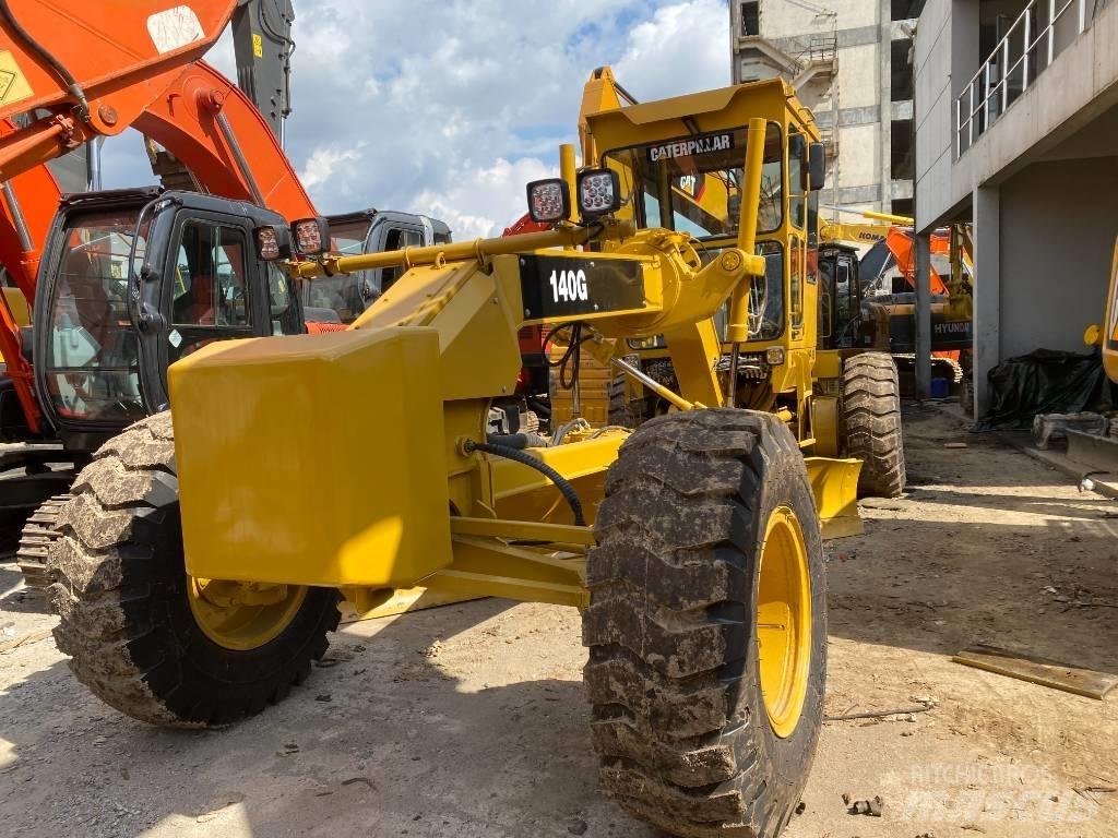 CAT 140 G Grejdery