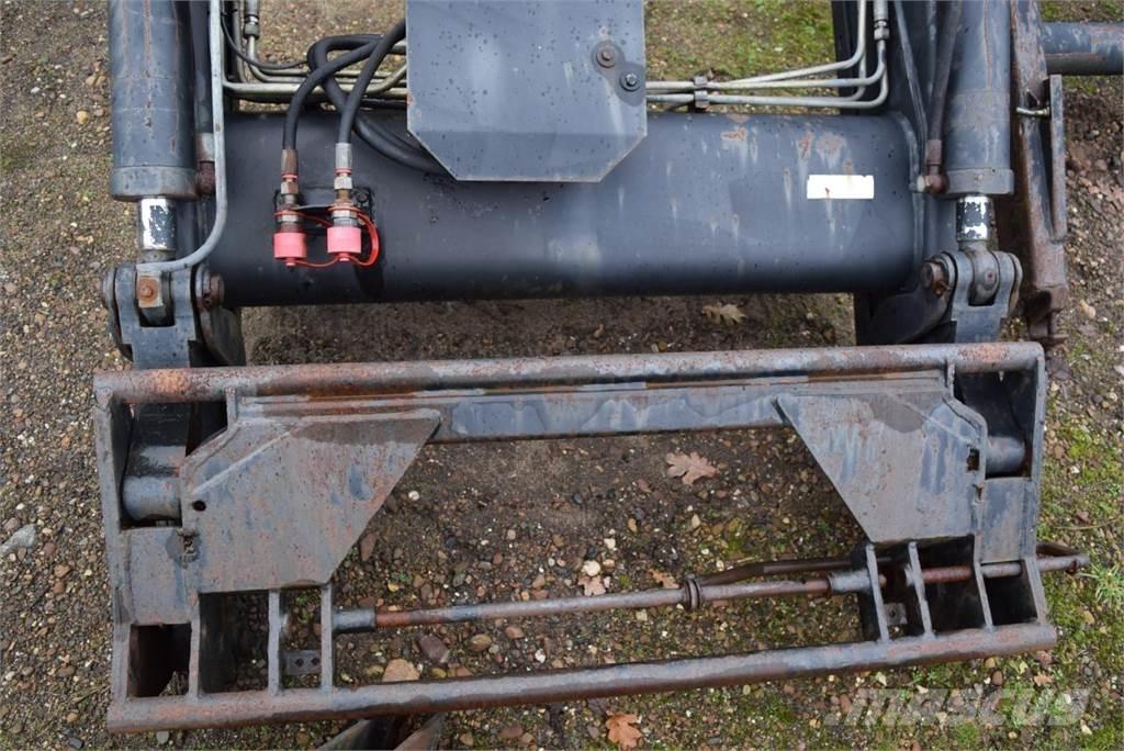 Stoll Robust F71 Čelné nakladače a rýpadlá