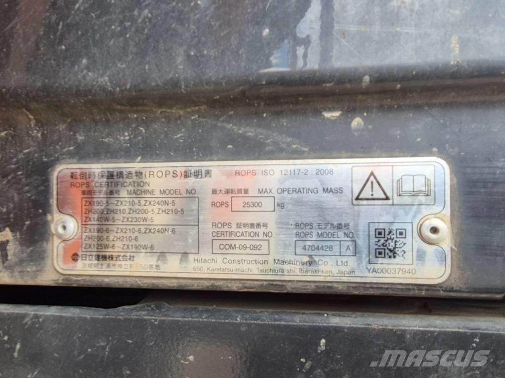 Hitachi ZX 170 W-6 Kolesové rýpadlá