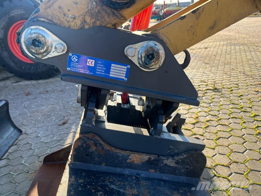 CAT 305.5 E2 Mini rýpadlá < 7t