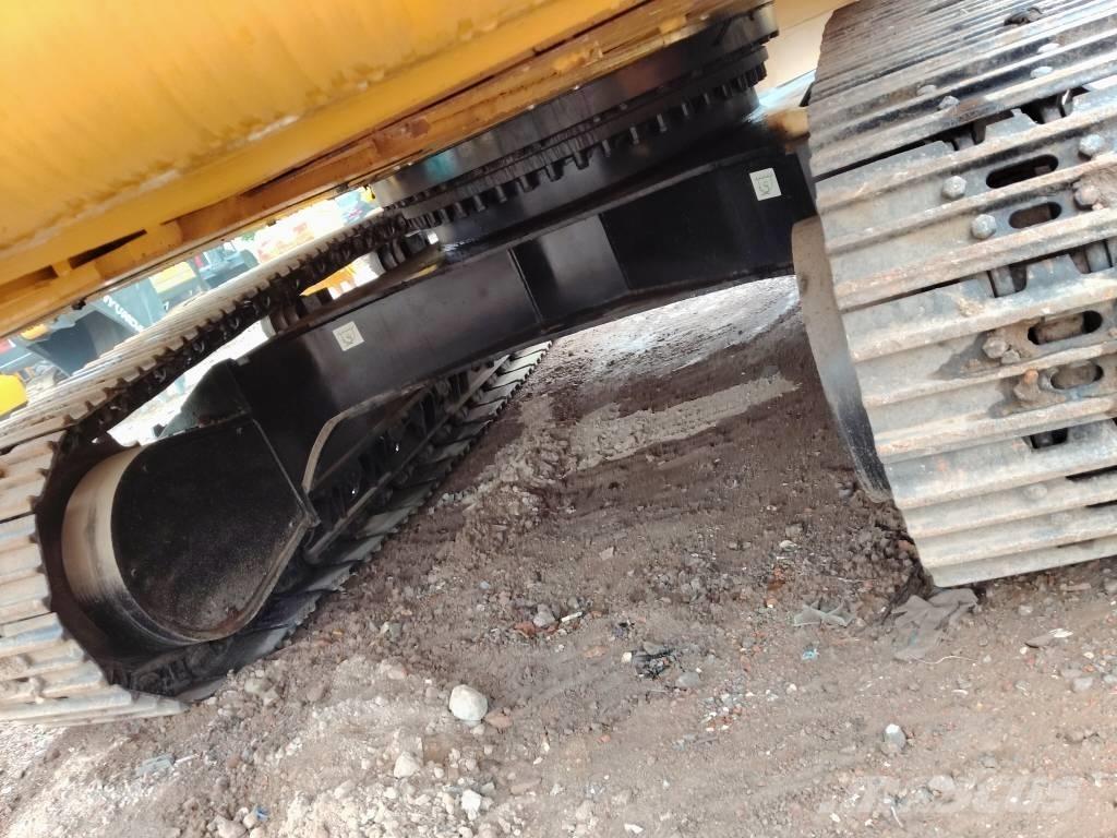 CAT 330 D Pásové rýpadlá