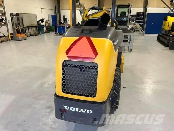 Volvo SD 25 Ťahačové valce