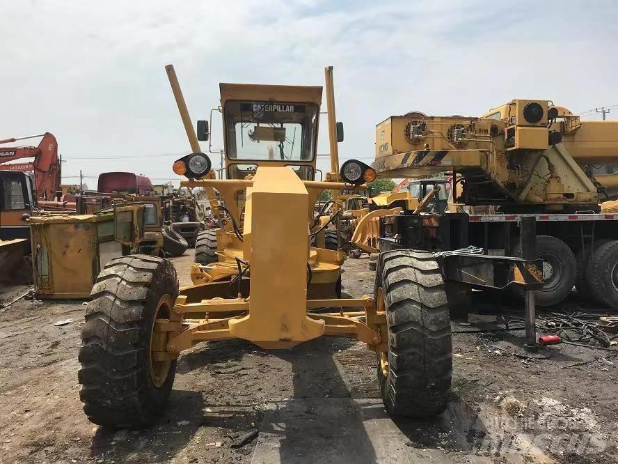CAT 140 Grejdery