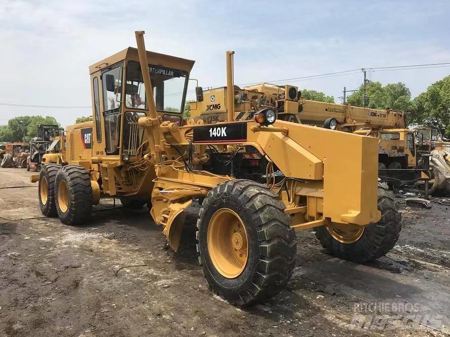 CAT 140 Grejdery