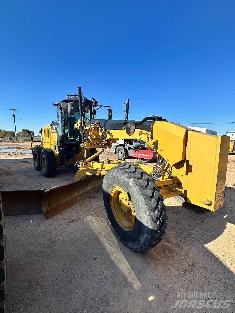 CAT 12 M 2 Grejdery
