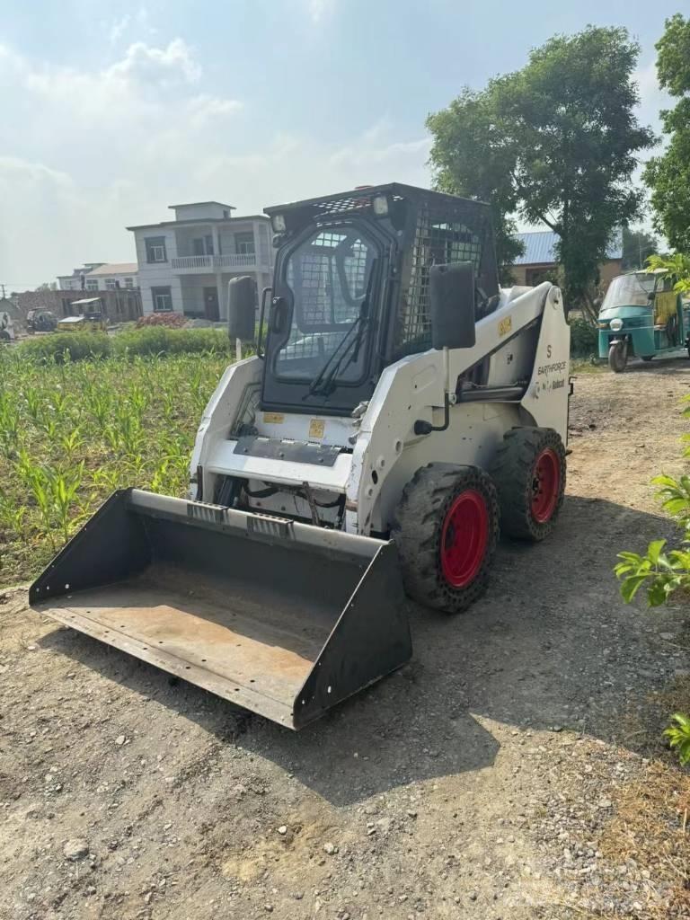 Bobcat S16 Šmykom riadené nakladače