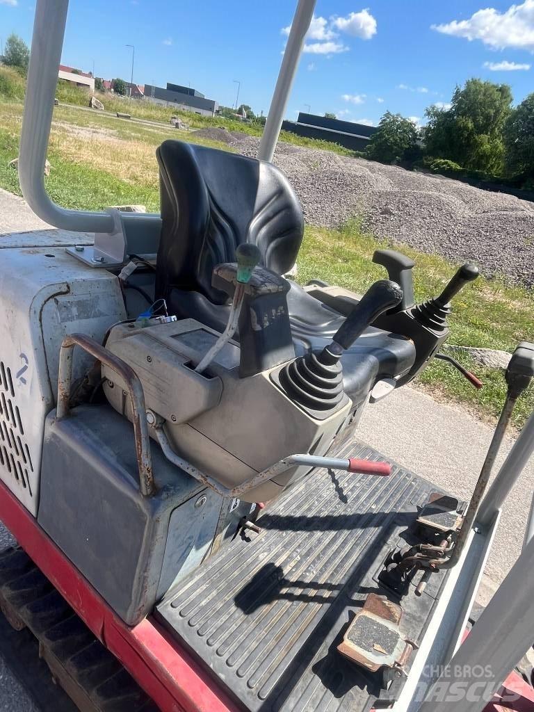 Takeuchi TB 016 Pásové rýpadlá