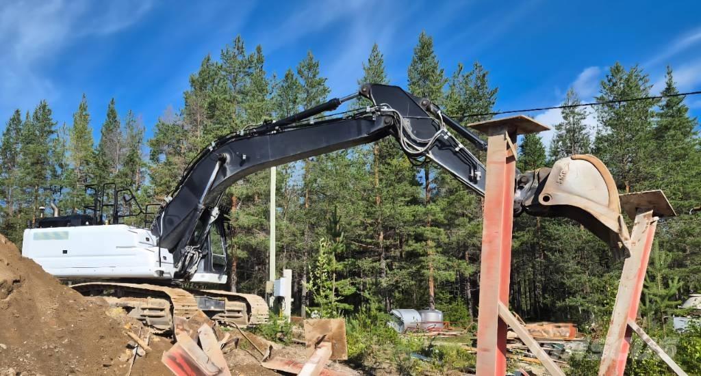 Hidromek HMK 300 LC Pásové rýpadlá