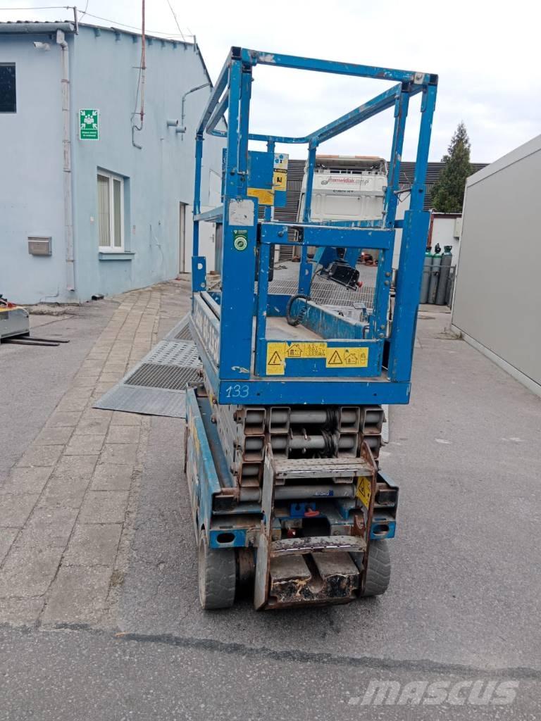 Genie GS 1930 Nožnicové zdvíhacie plošiny