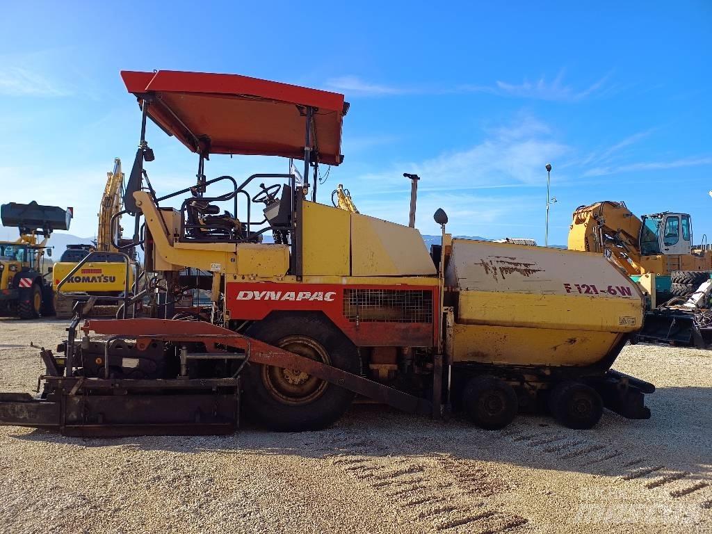 Dynapac F 121-6W Finišéry