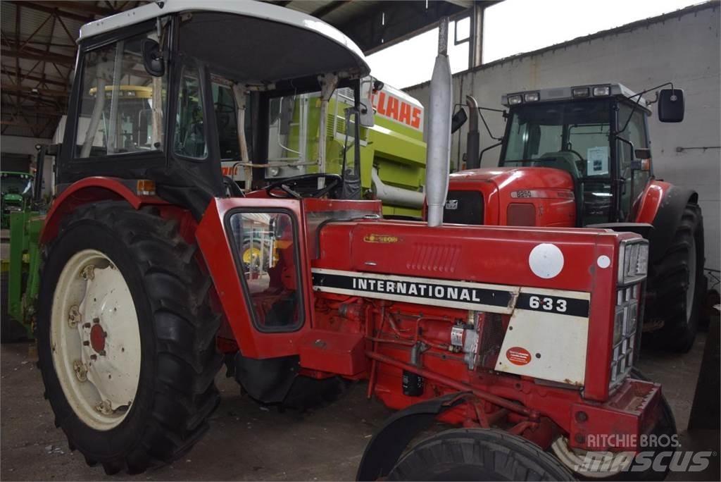 Case IH 633 Traktory