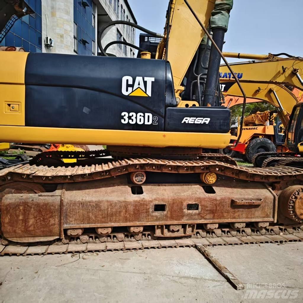 CAT 336 D2 Pásové rýpadlá