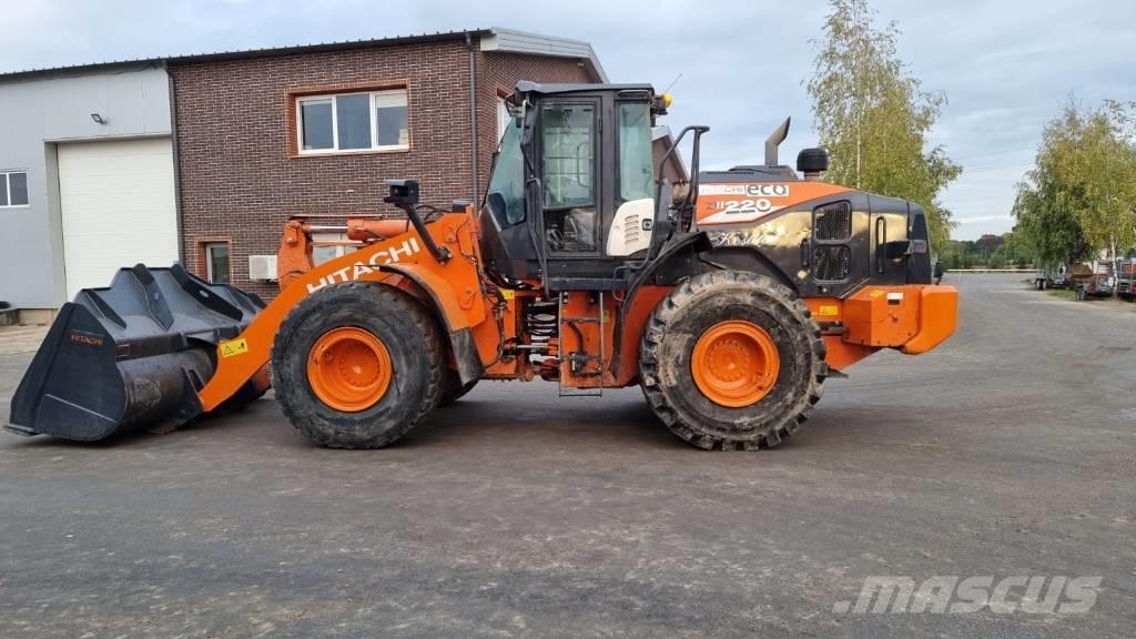 Hitachi ZW 220-6 Kolesové nakladače