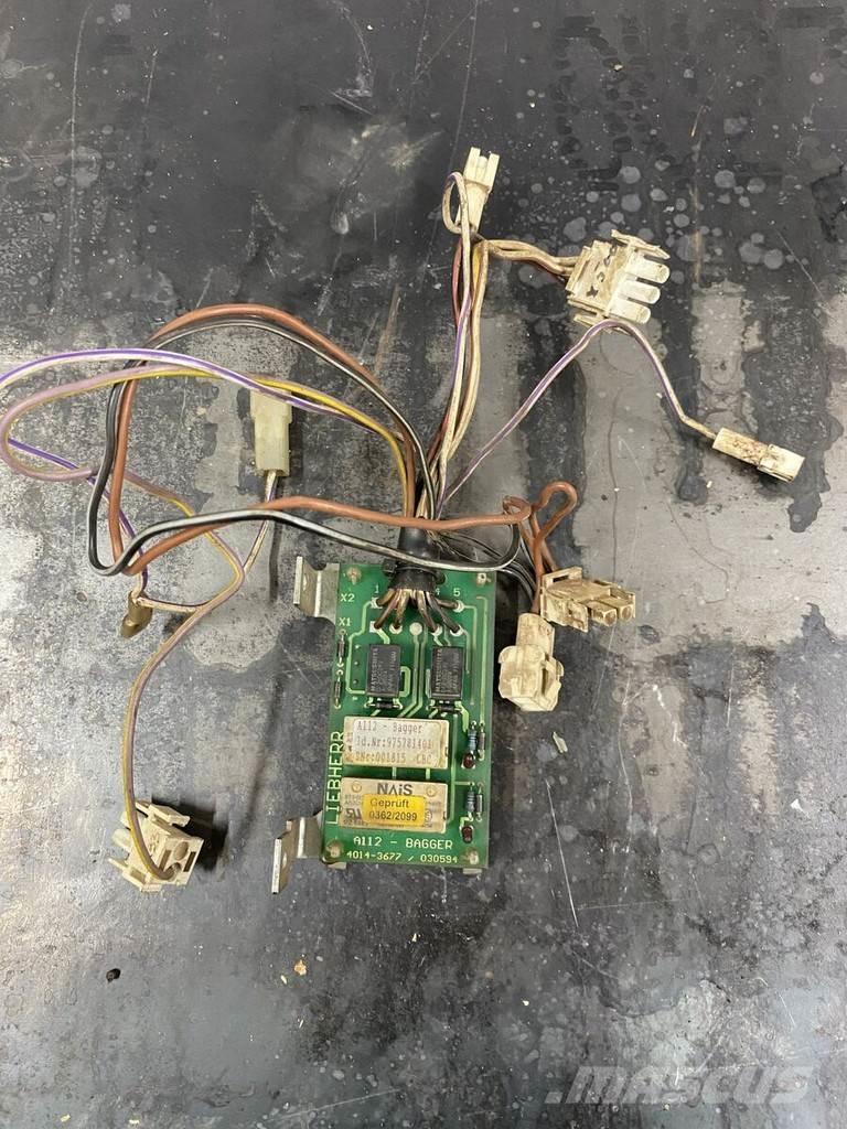 Liebherr E board Doprava – ostatné