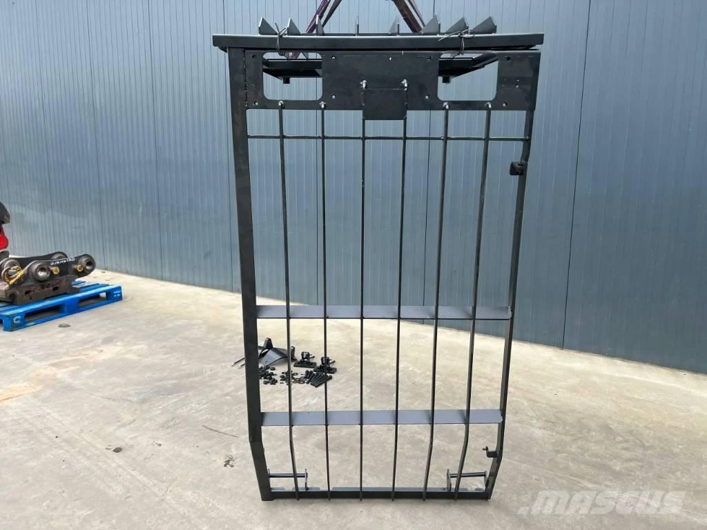 CAT 345C Guard Kabíny a interiér