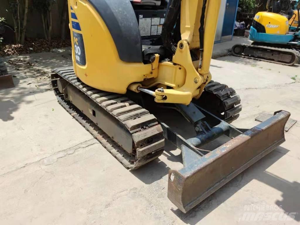 Komatsu PC 20 Mini rýpadlá < 7t