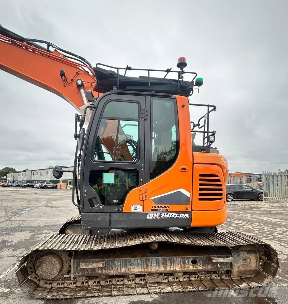 Doosan DX140LCR-7 Pásové rýpadlá