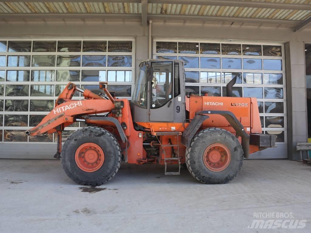 Hitachi LX 170 E Kolesové nakladače