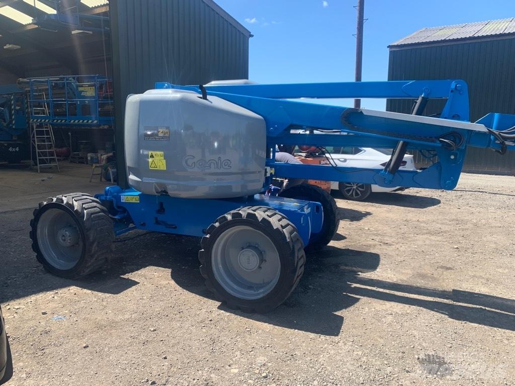 Genie Z 45/25 J RT Kĺbové plošiny