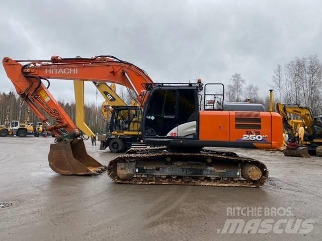Hitachi ZX 250 LC-6 Pásové rýpadlá