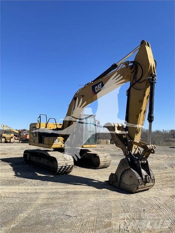 CAT 320 Pásové rýpadlá