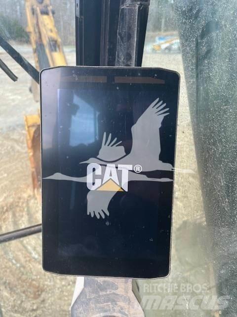 CAT 320 Pásové rýpadlá