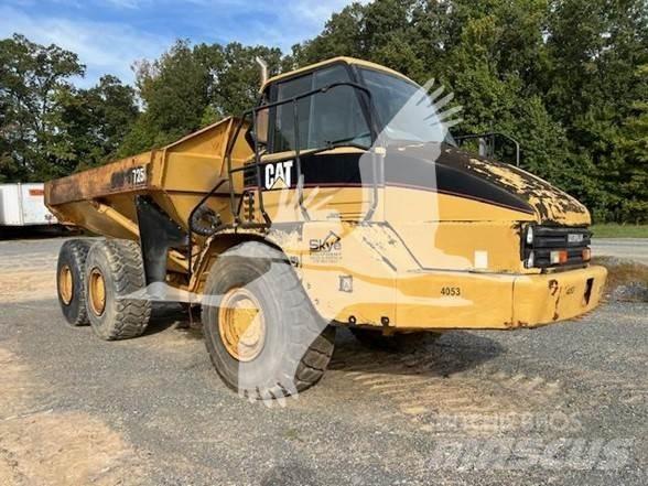 CAT 725 Kĺbové nákladné autá